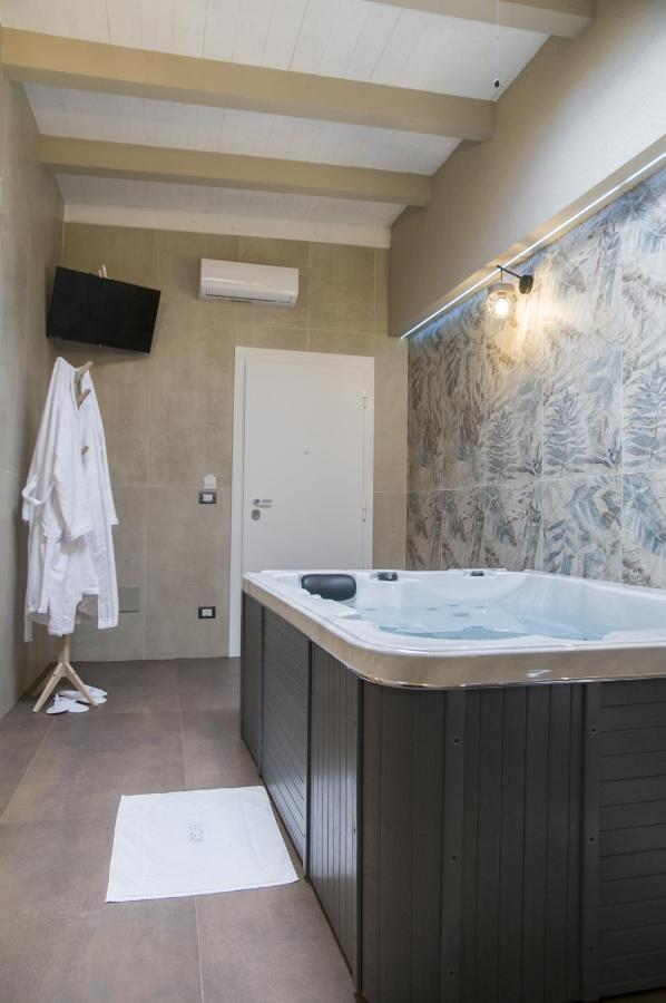 Bed and breakfast 18 Luxury Bari